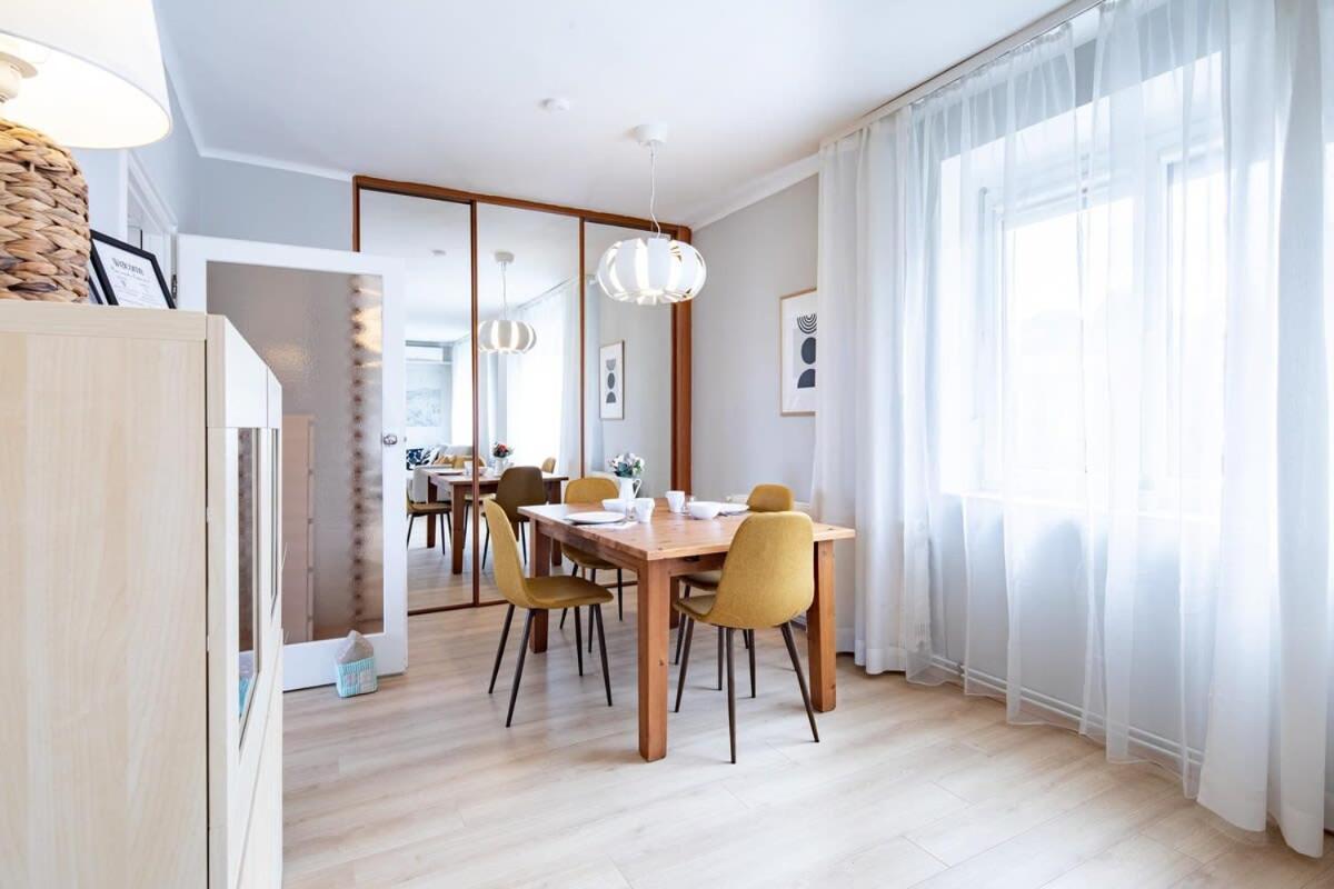 Central - Comfy - Sunny Budapest Ngoại thất bức ảnh